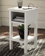 Load image into Gallery viewer, Marnville Accent Table