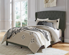 Load image into Gallery viewer, Vintasso Queen Upholstered Bed image