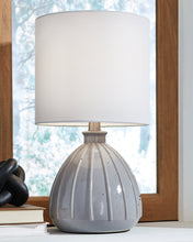 Load image into Gallery viewer, Grantner Table Lamp image