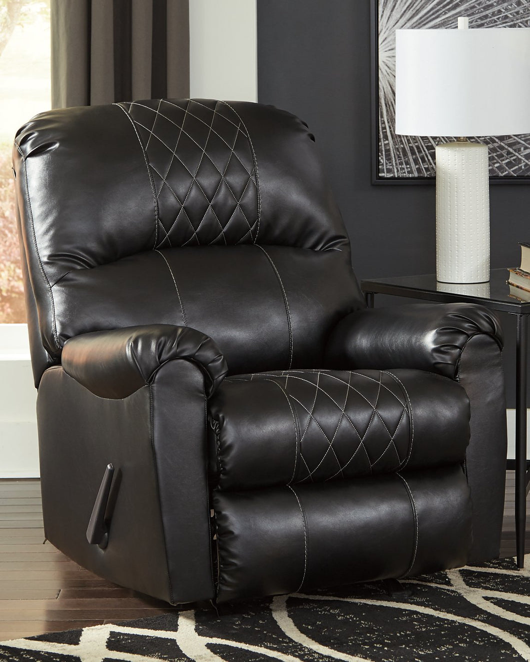 Betrillo Recliner image