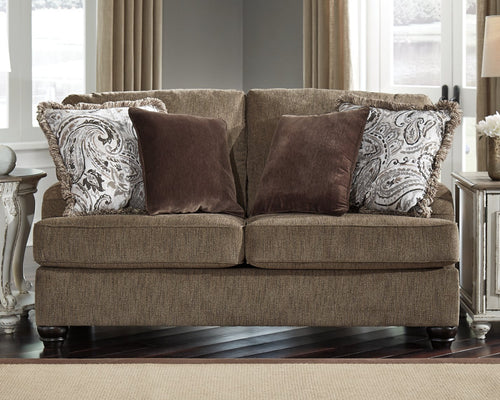 Braemar Loveseat image