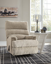 Load image into Gallery viewer, Man Fort Recliner image
