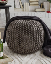 Load image into Gallery viewer, Latricia Pouf
