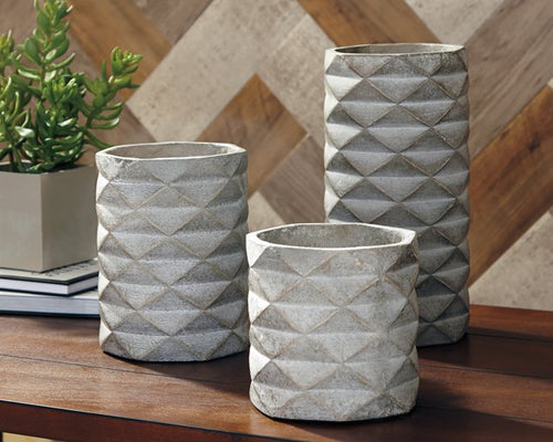 Charlot Vase (Set of 3) image
