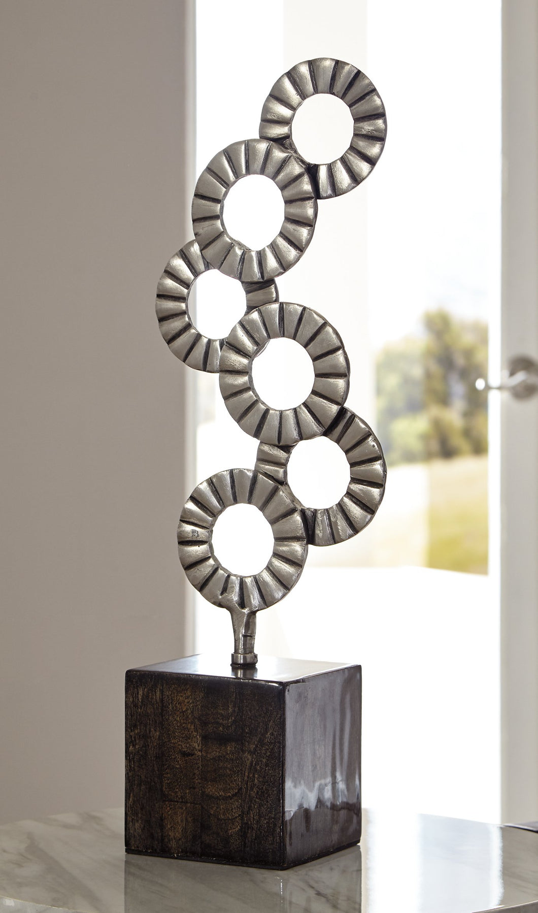 Brevyn Sculpture image