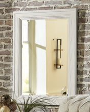Load image into Gallery viewer, jACEE Accent Mirror
