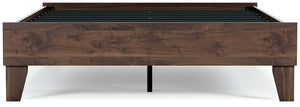Calverson Full Platform Bed image