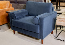 Load image into Gallery viewer, Darlow Chair image
